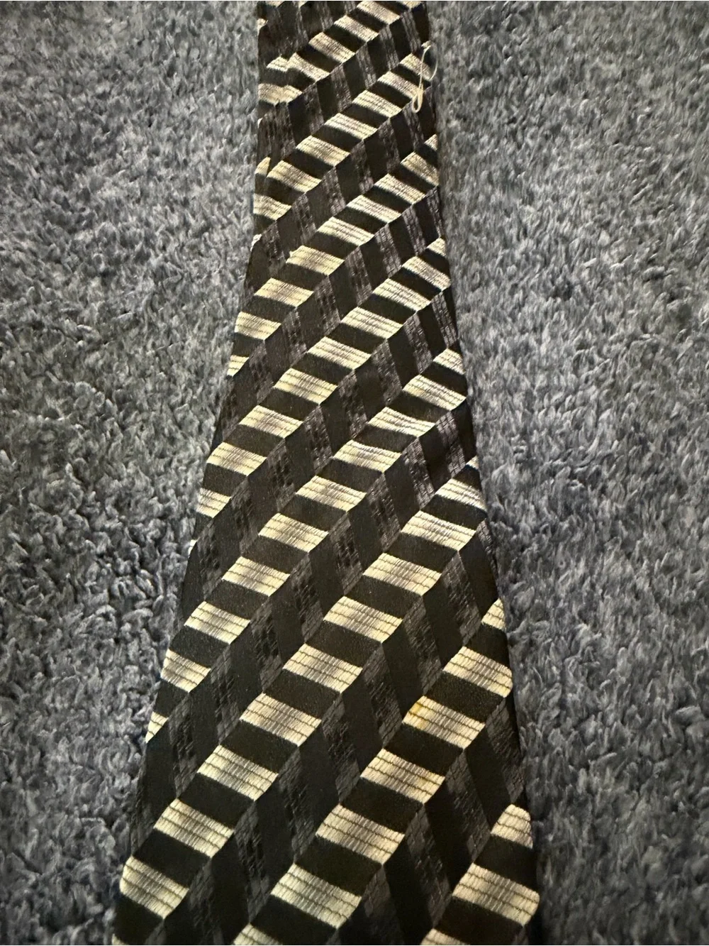 Socrates The Art of Colors Men's Silk Necktie Geometric Pattern Black and Silver